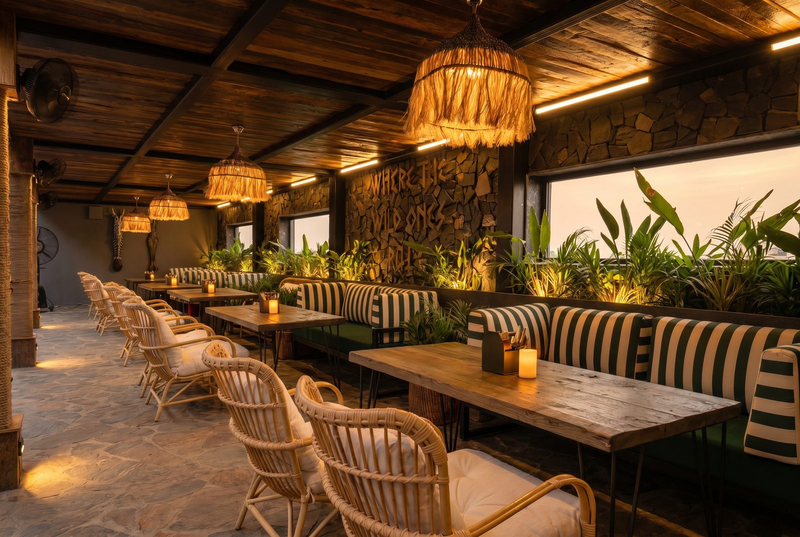 Zaalimaar rooftop and lounge view 4
